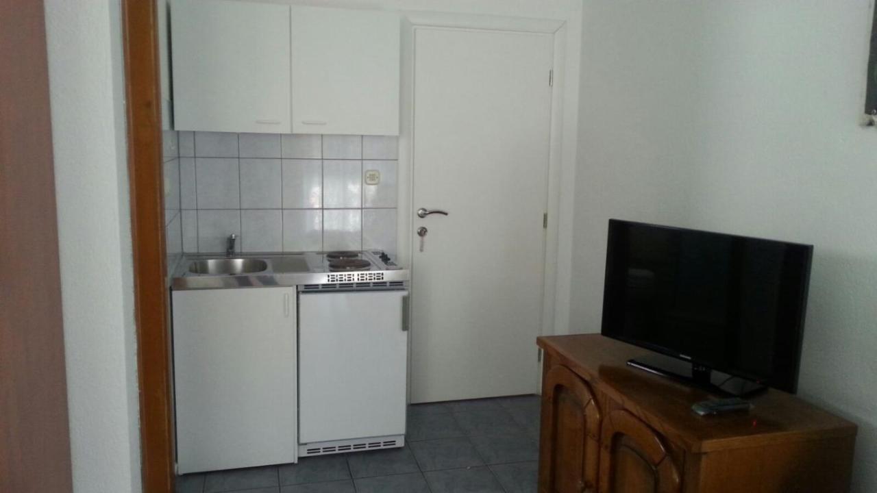 מאקרסקה Apartment Miskovic מראה חיצוני תמונה