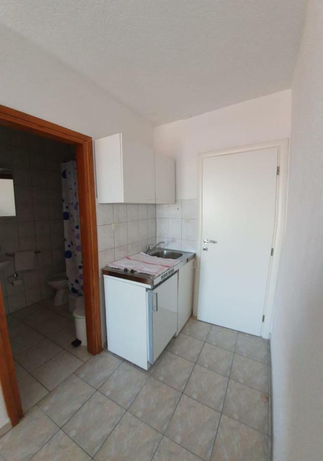 מאקרסקה Apartment Miskovic מראה חיצוני תמונה