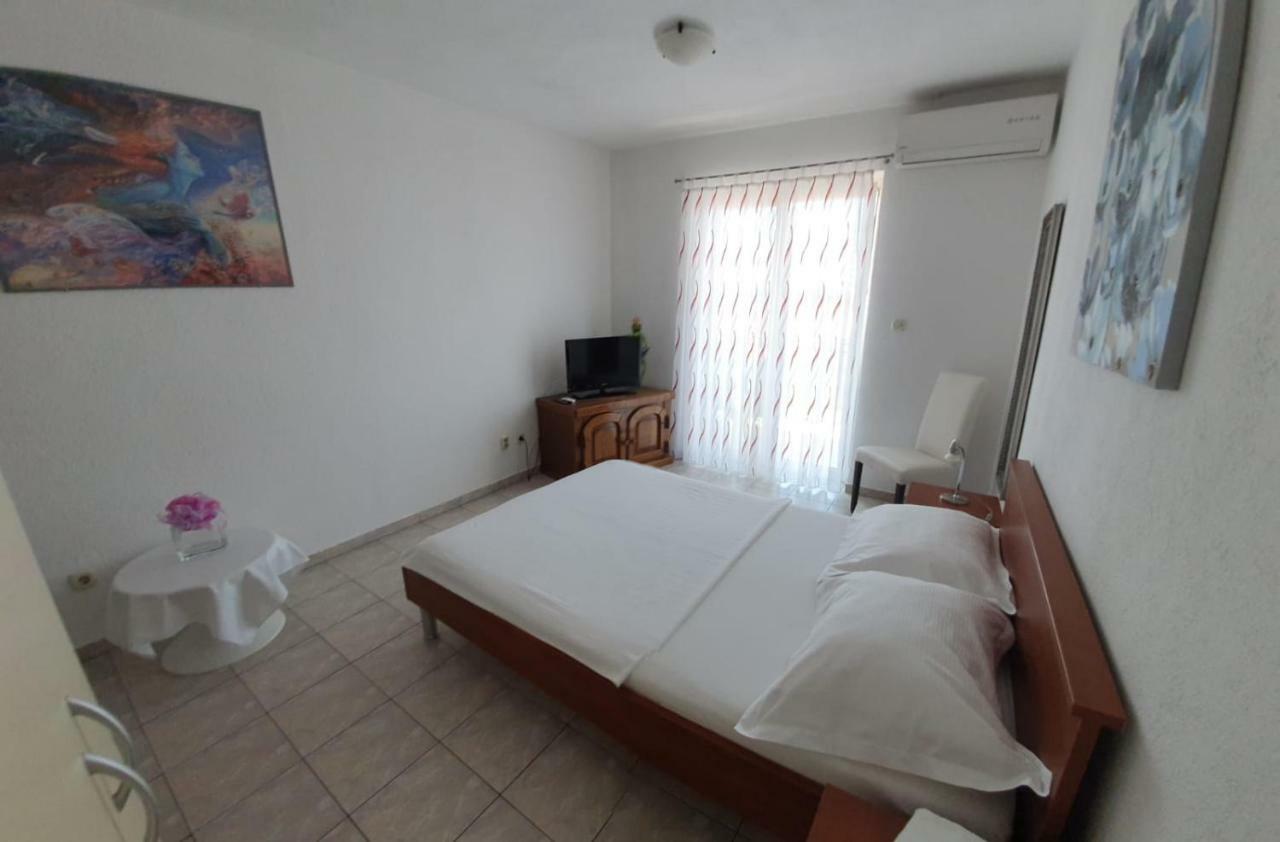 מאקרסקה Apartment Miskovic מראה חיצוני תמונה